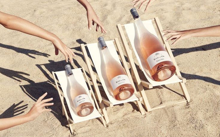 Vì sao rượu vang Pháp nổi tiếng thế giới? So sánh với rượu vang các nước khác