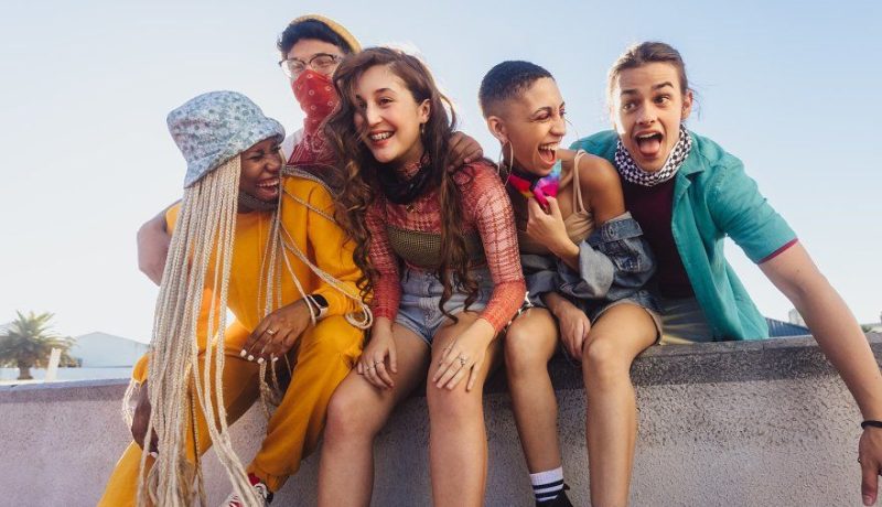 Giới trẻ ở Pháp ăn gì, chơi gì, uống gì? – Bức tranh chân thực về đời sống thanh xuân kiểu Pháp