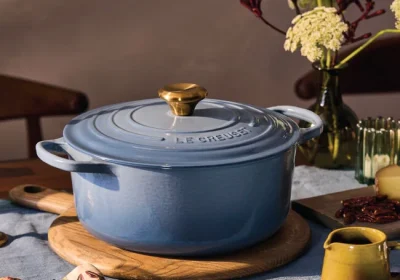 Le Creuset – Nồi gang trứ danh và hành trình trở thành biểu tượng của nghệ thuật nấu ăn kiểu Pháp